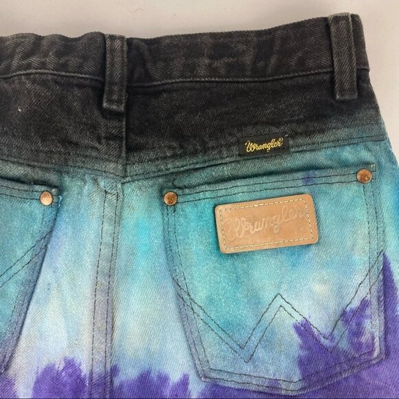 Wrangler vintage‎ Dyed Distressed shorts - Picture 2 of 7